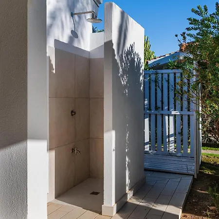 3 וילה קוסטה ריי