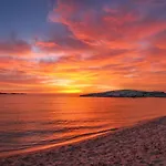 3 * Costa Rei